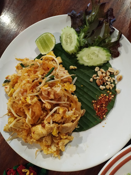 pad thai, cosas imperdibles que hacer en Bangkok