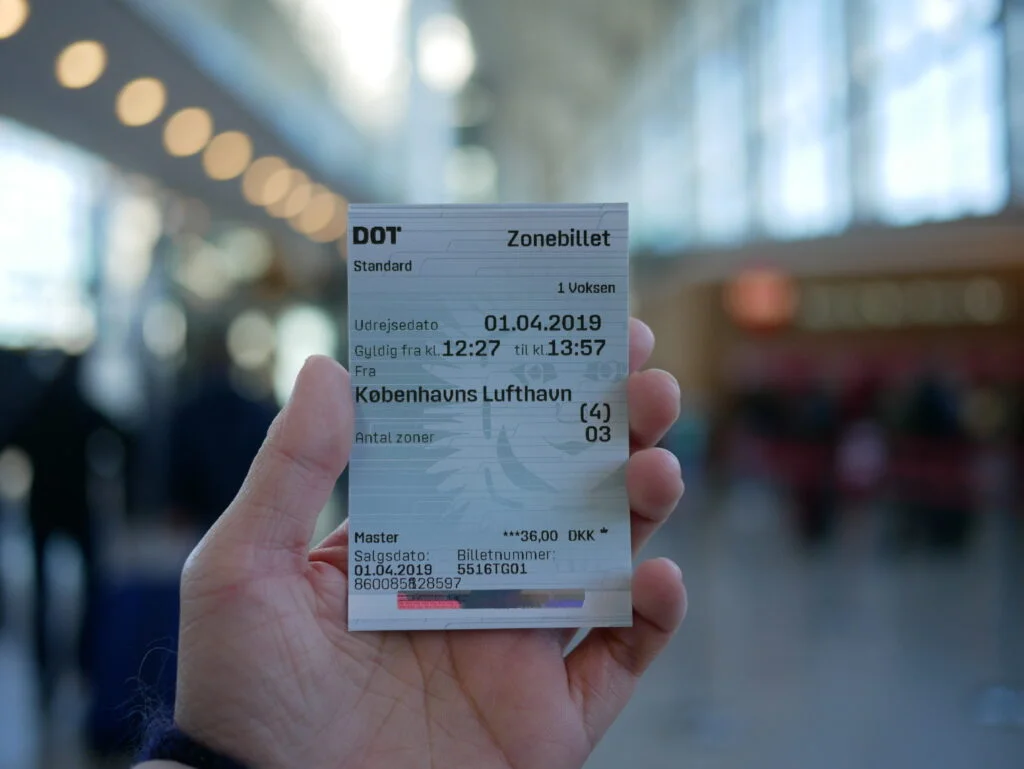 como moverse por copenhague ticket aeropuerto
